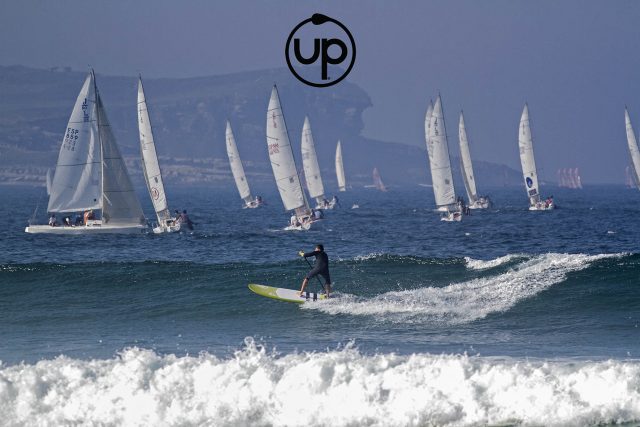 Acción en Somo. EuroSUPA SUP Surf Championship
