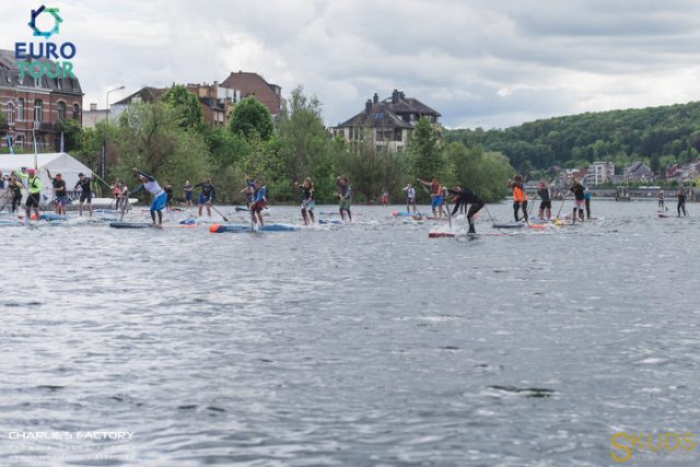 Salida del Happy Summer Namur SUP Race