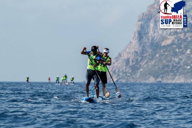 Vuelta Ibiza SUP. Foto 1