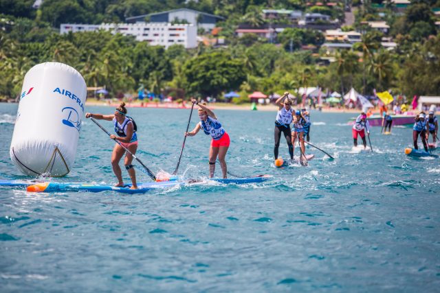 Salida categoría femenina. Air France Paddle Festival