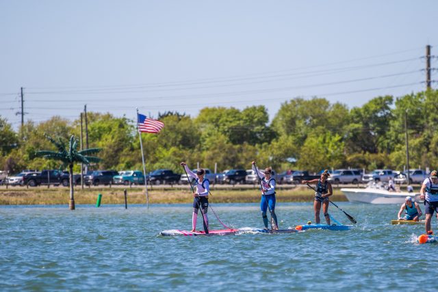 Tren de chicas. Quiksilver Waterman Carolina CUP