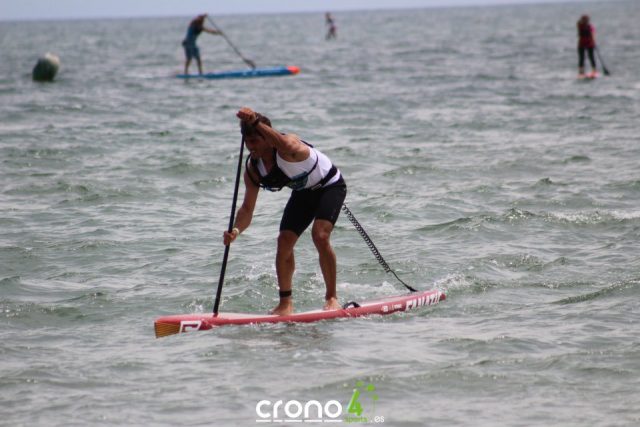 Pablo Ania llegando a meta, Gandia SUP Race Citrosol