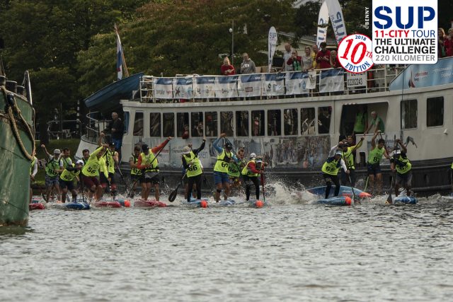 Salida Elite men 1ºer día del SUP11 City Tour 2018