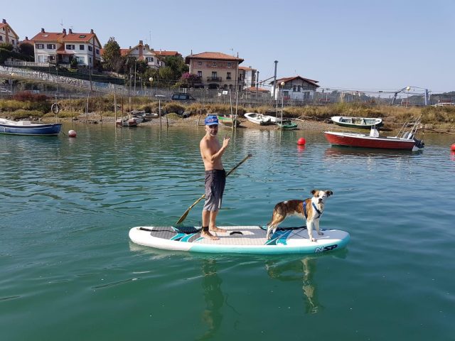 Chore y su perros disfrutando del GoazenUP