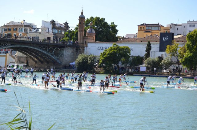 Salida XV Circuito Mediterráneo 2º edición del Sevilla SUP Festival