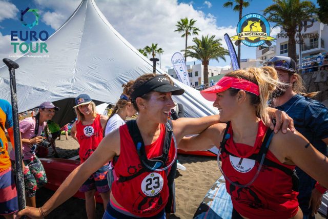 Esperanza y Susak. La Misteriosa SUP Race Arguineguin