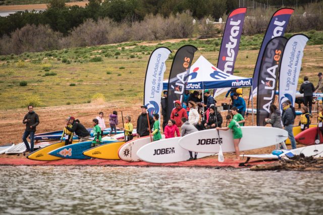 Salida riders Iznájar SUP Lago de Andalucía