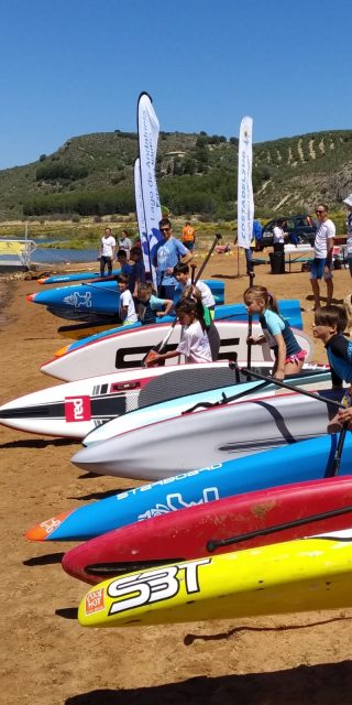 Salida peques Iznájar SUP Lago de Andalucía