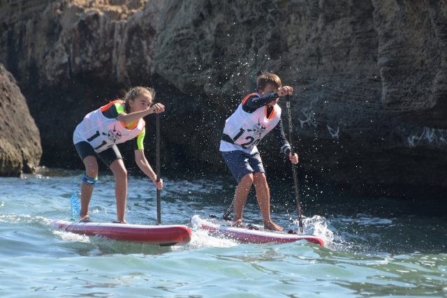 Los chicos remando. SUP Talent 2019