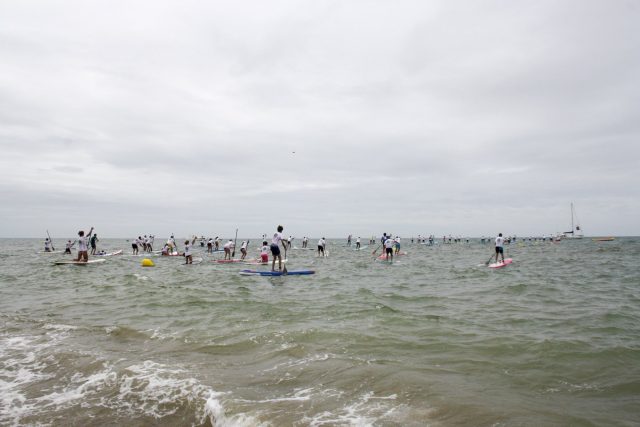 Salida multitudinaria del Discover Huelva SUP Festival